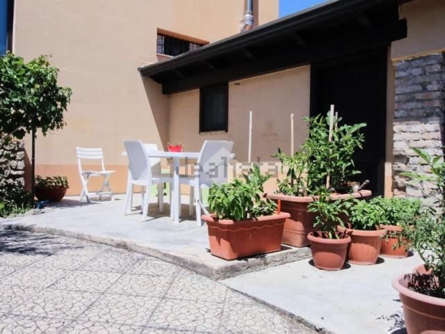 Villetta bifamiliare in vendita di 106 m²