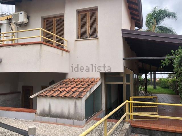 Villetta bifamiliare in vendita di 108 m² in Contrada Andreana