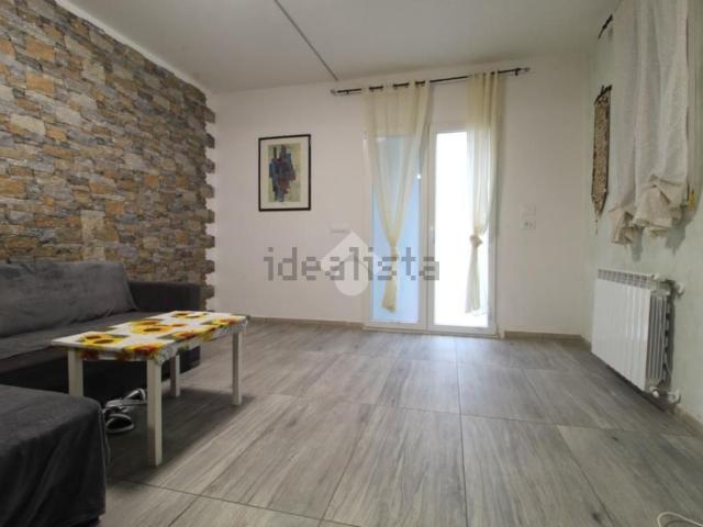 Villetta bifamiliare in vendita di 108 m² in Via Guido da Bagnolo, 6