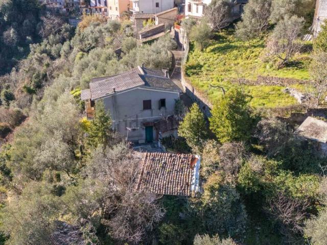 Villetta bifamiliare in vendita di 109 m² in Via Roma, 3