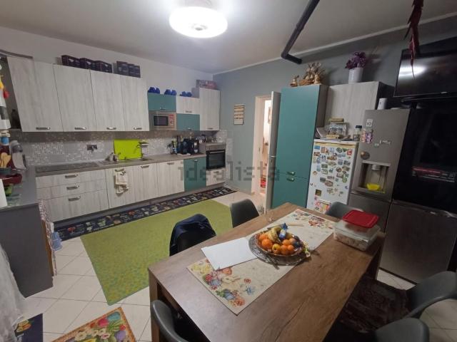 Villetta bifamiliare in vendita di 109 m² in Viale XX Settembre