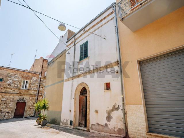 Villetta bifamiliare in vendita di 113 m² in Via Magenta, 2