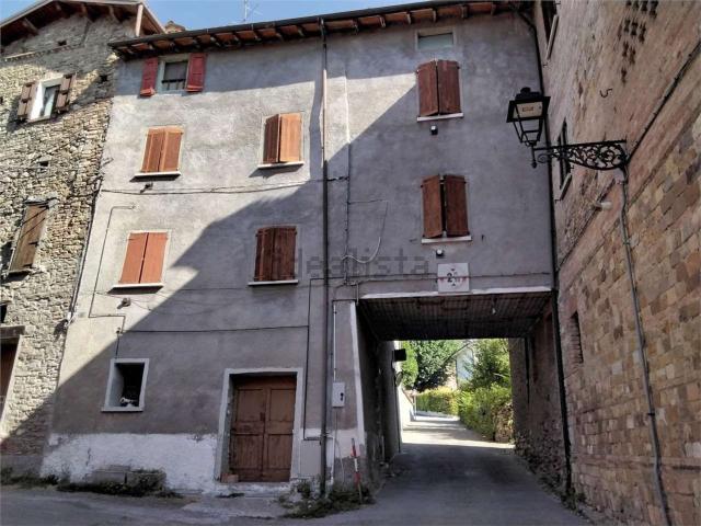 Villetta bifamiliare in vendita di 113 m² in Via Rocca, 25