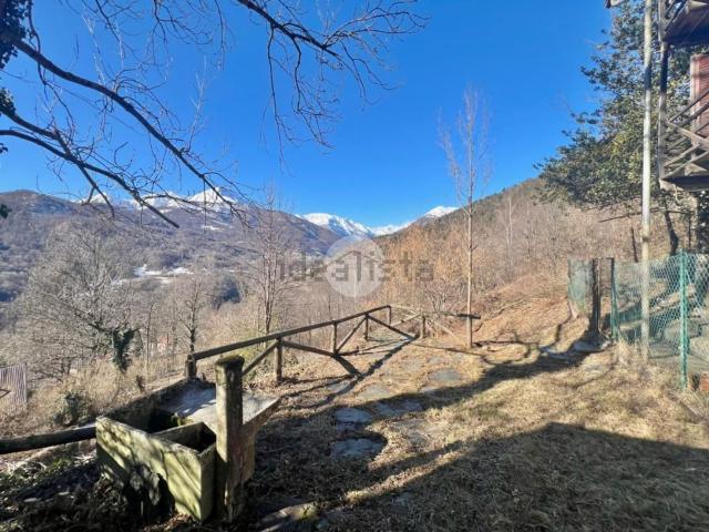 Villetta bifamiliare in vendita di 110 m² in Frazione Fubina, 4