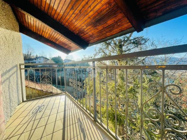 Villetta bifamiliare in vendita di 110 m² in Via Vauda, 177