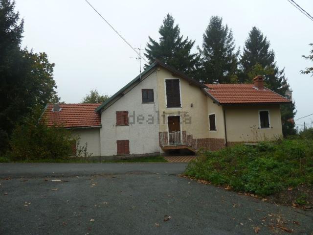 Villetta bifamiliare in vendita di 110 m² in Via Acquabianca