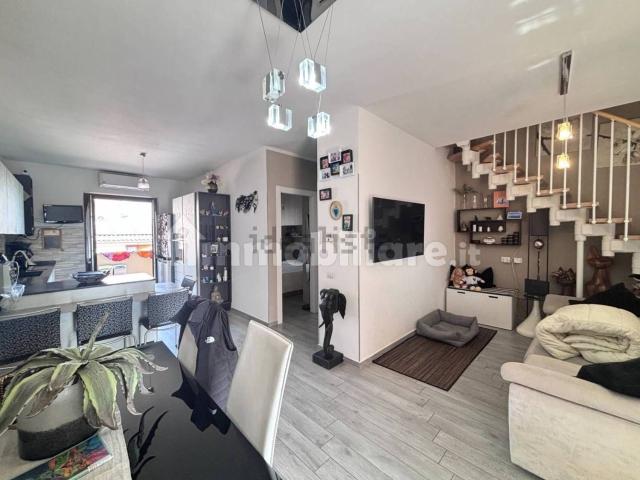 Villetta bifamiliare in vendita di 110 m² in Via Bagnatica