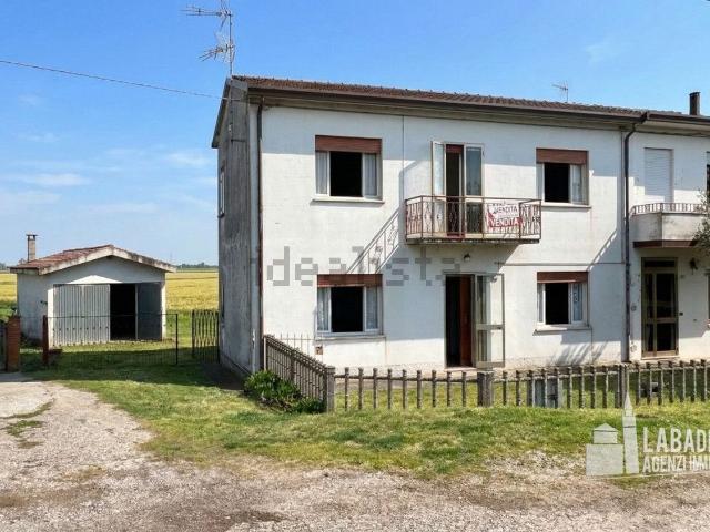 Villetta bifamiliare in vendita di 110 m² in Via Bentivoglio, 247