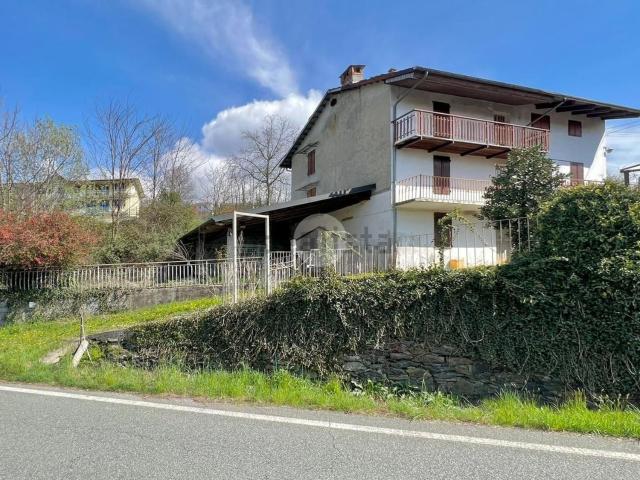 Villetta bifamiliare in vendita di 110 m² in Via Bivio Tetti, 27