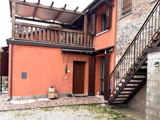 Villetta bifamiliare in vendita di 110 m² in Via del Vescovo, 5