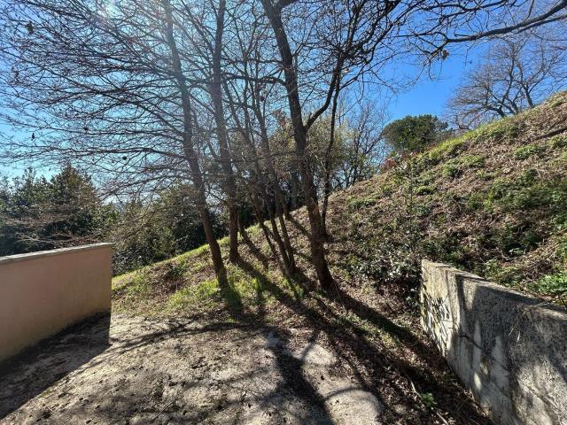 Villetta bifamiliare in vendita di 110 m² in Via delle bacche