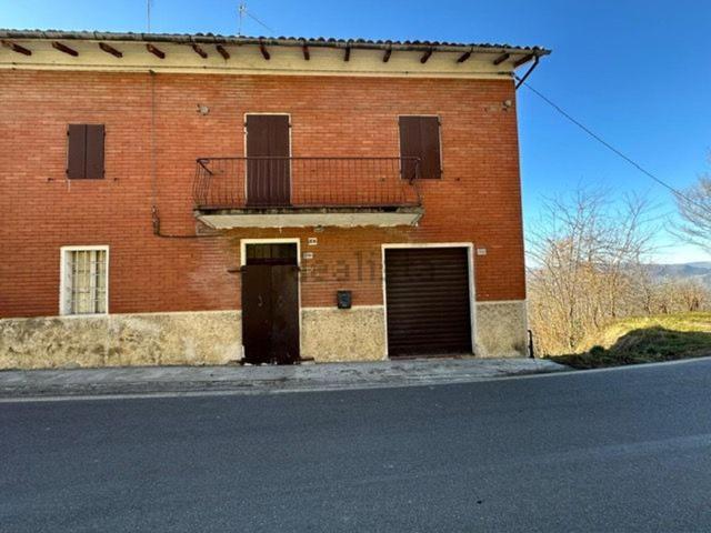 Villetta bifamiliare in vendita di 110 m² in Via Dismano, 1920
