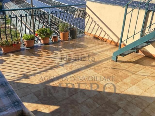Villetta bifamiliare in vendita di 110 m² in Via Giacomo Puccini, 71