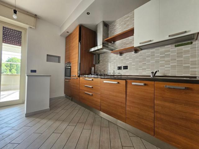 Villetta bifamiliare in vendita di 110 m² in Via Guglielmo Marconi
