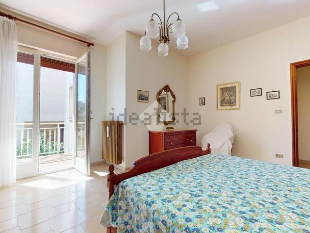 Villetta bifamiliare in vendita di 110 m² in Via Magna Grecia