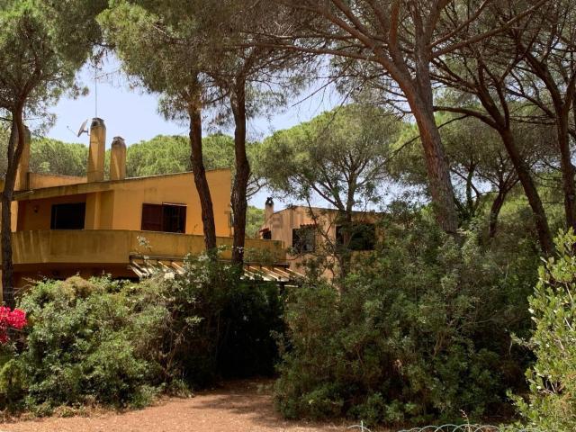 Villetta bifamiliare in vendita di 110 m² in Via Mar di Sardegna, 31