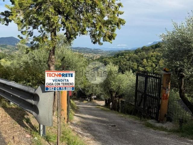 Villetta bifamiliare in vendita di 110 m² in Via Mole, 13