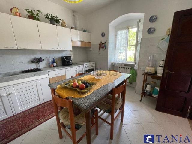 Villetta bifamiliare in vendita di 110 m² in Via Pelucara, 23