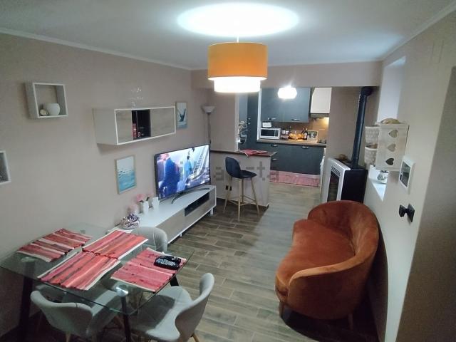 Villetta bifamiliare in vendita di 110 m² in Via San Bartolomeo del Bosco