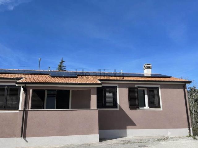 Villetta bifamiliare in vendita di 110 m²