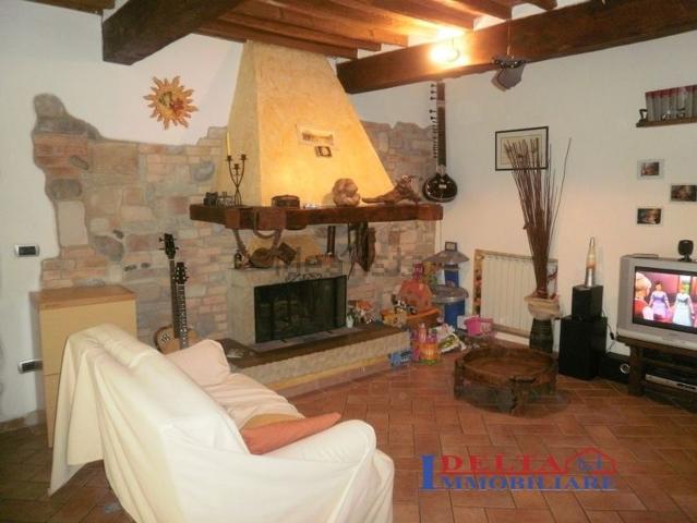 Villetta bifamiliare in vendita di 110 m²
