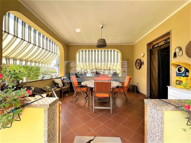 Villetta bifamiliare in vendita di 110 m²