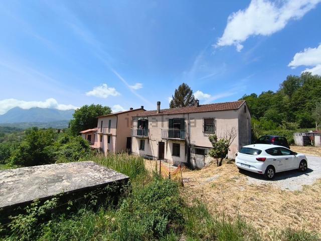 Villetta bifamiliare in vendita di 111 m²