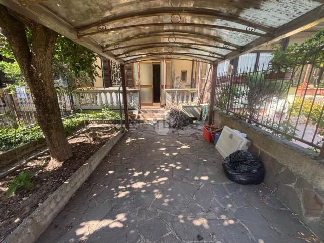 Villetta bifamiliare in vendita di 112 m² in Via Flavio Torti, 17