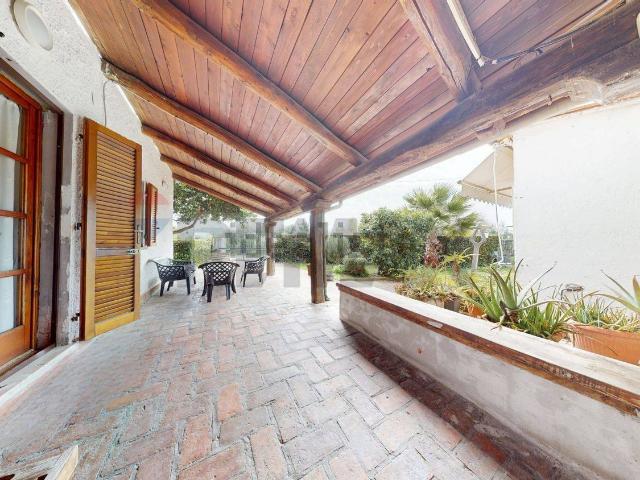 Villetta bifamiliare in vendita di 112 m²