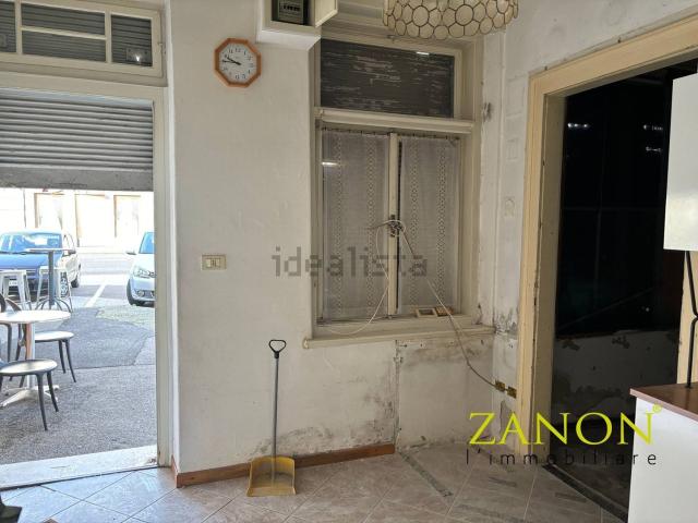 Villetta bifamiliare in vendita di 114 m² in Piazza San Giorgio, 22