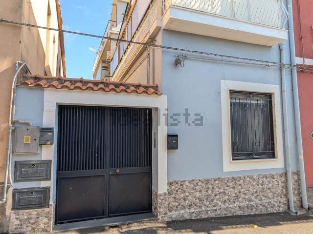 Villetta bifamiliare in vendita di 115 m² in Piazza Santa Caterina