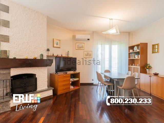 Villetta bifamiliare in vendita di 115 m² in Via Carso, 49