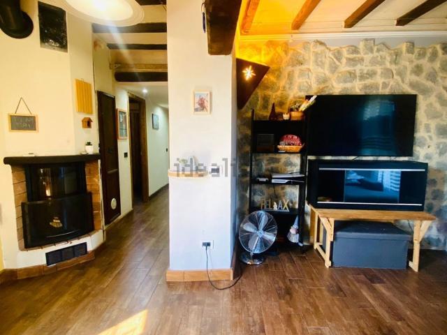 Villetta bifamiliare in vendita di 115 m² in Via Genova
