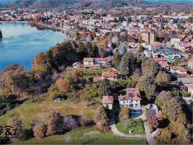 Villetta bifamiliare in vendita di 116 m² in Via Golasecca