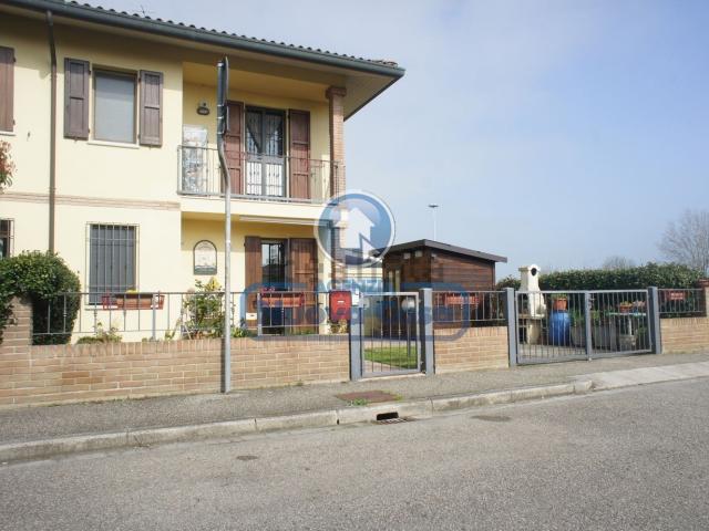 Villetta bifamiliare in vendita di 116 m² in Via Melozzo da Forlì, 32