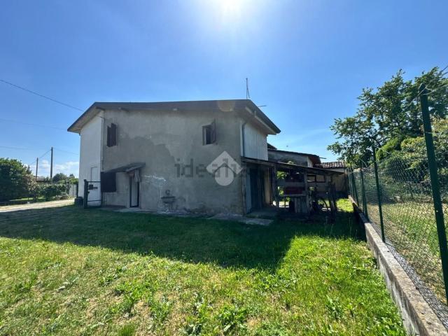 Villetta bifamiliare in vendita di 118 m² in Via Bardiana, 20