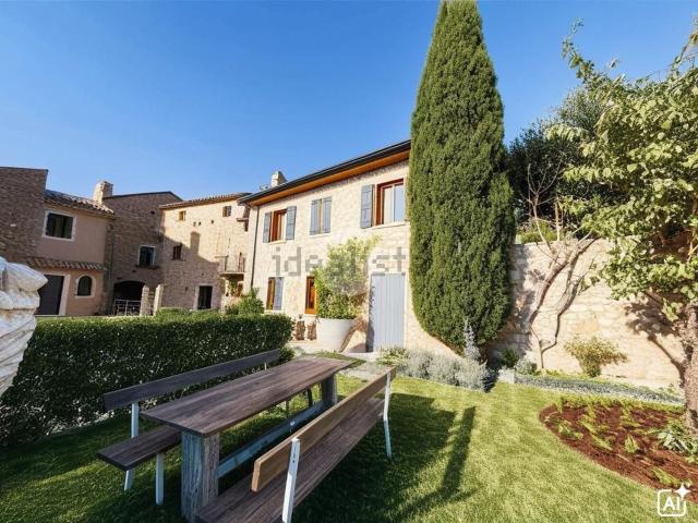 Villetta bifamiliare in vendita di 118 m² in Via Cristo, 7