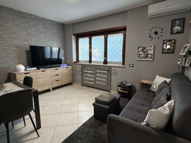 Villetta bifamiliare in vendita di 118 m² in Via delle Rose