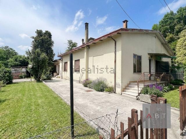 Villetta bifamiliare in vendita di 118 m²