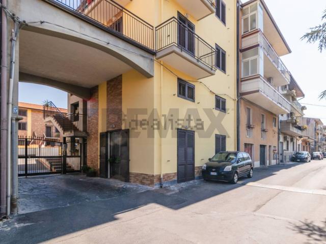 Villetta bifamiliare in vendita di 119 m² in Via G. Leopardi, 5