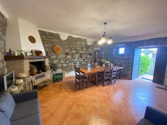 Villetta bifamiliare in vendita di 123 m² in Via Commenda