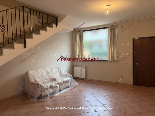 Villetta bifamiliare in vendita di 120 m² in Contrada Piana, 25