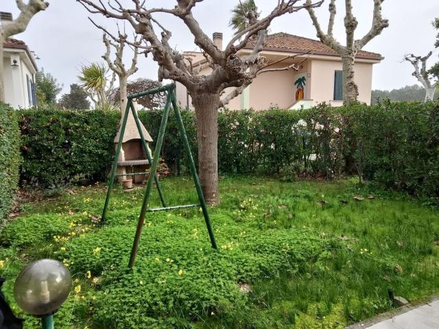 Villetta bifamiliare in vendita di 120 m² in Contrada santa palagina