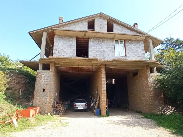 Villetta bifamiliare in vendita di 120 m² in Strada Fastello