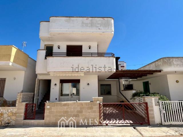 Villetta bifamiliare in vendita di 120 m² in Vico 2º di Via Rimembranze, 16