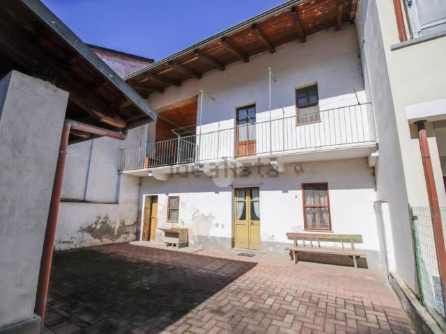 Villetta bifamiliare in vendita di 120 m² in Via Trento, 85