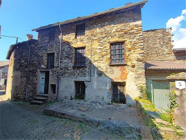 Villetta bifamiliare in vendita di 120 m² in Via Andrate