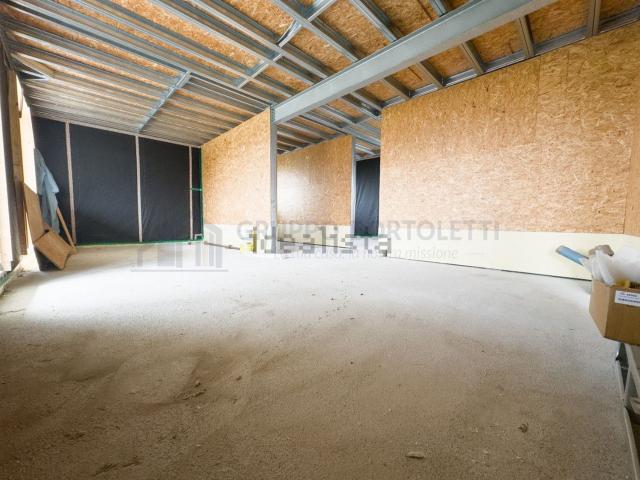 Villetta bifamiliare in vendita di 120 m² in Via Ardoneghe