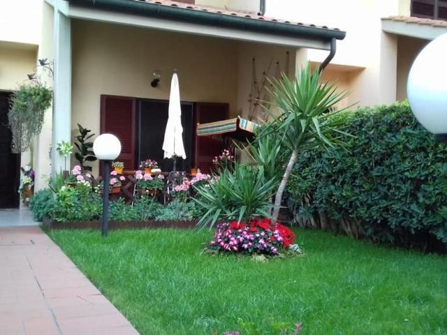 Villetta bifamiliare in vendita di 120 m² in Via Bartolo Longo, 16