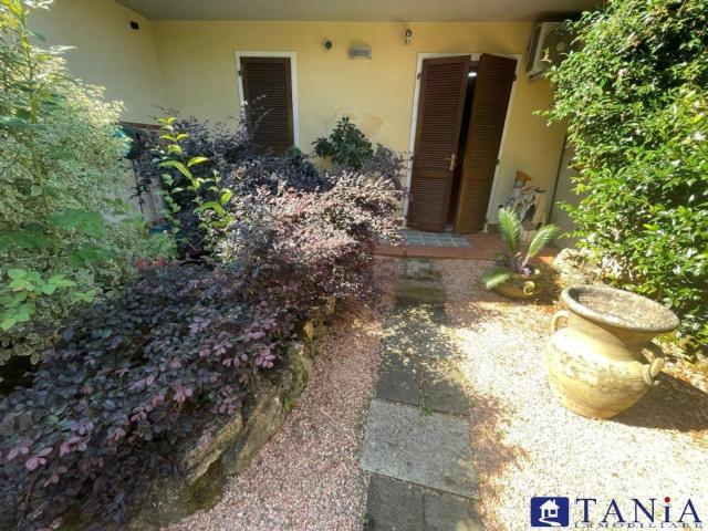Villetta bifamiliare in vendita di 120 m² in Via Bonascola, 90